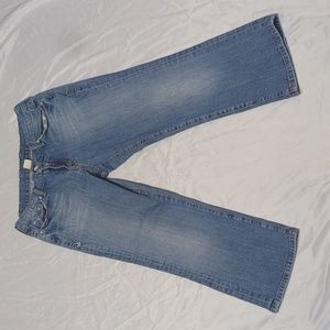 Lucky Brand Classic Rider Medium Washed Cropped Straight Leg Capri Jeans